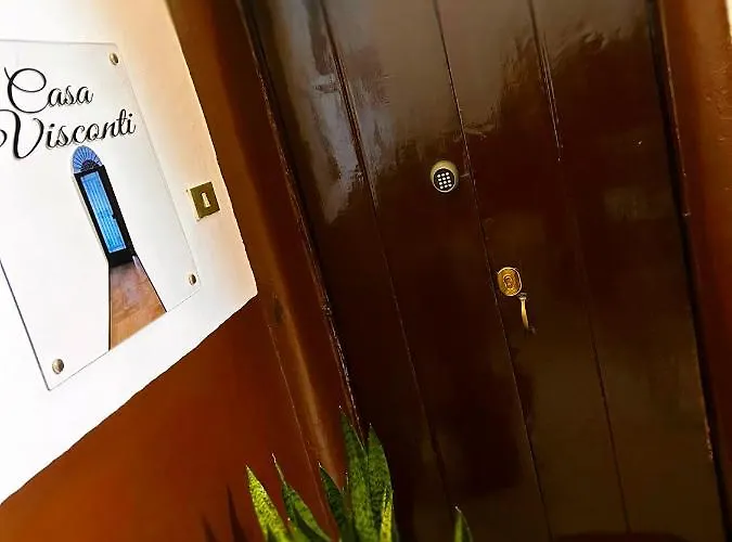 Casa Visconti * בארי